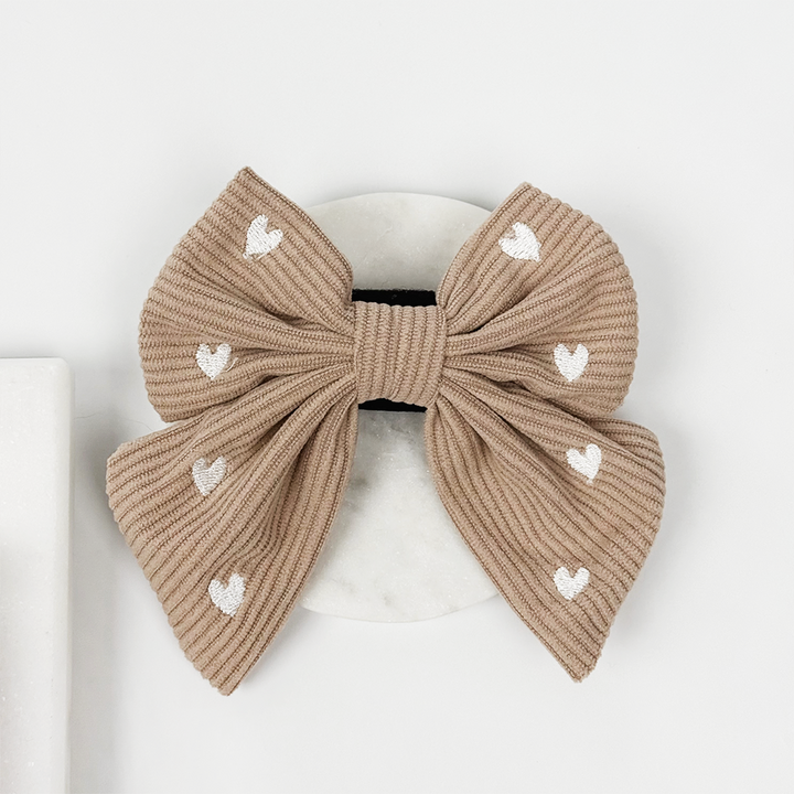 Chai Hearts Sailor Bow Tie