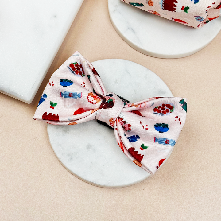Cracking Christmas Dinner Bow Tie