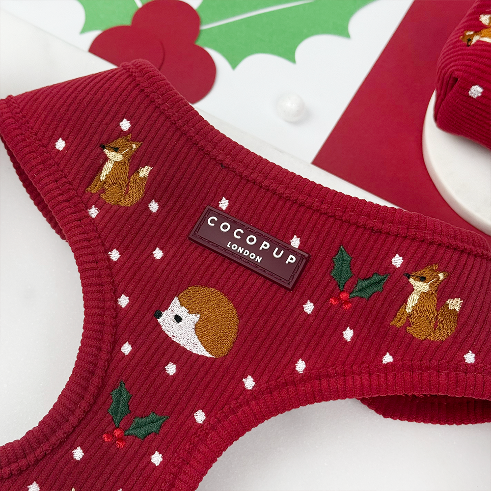 Holly Jolly Trails Adjustable Neck Harness, Lead & Collar Bundle