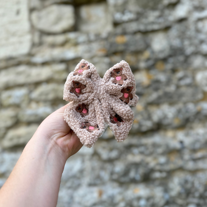 Theo Embroidered Teddy Sailor Bow Tie