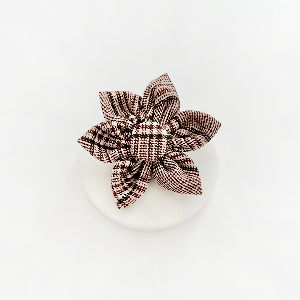 Pup Plaid Collar Flower